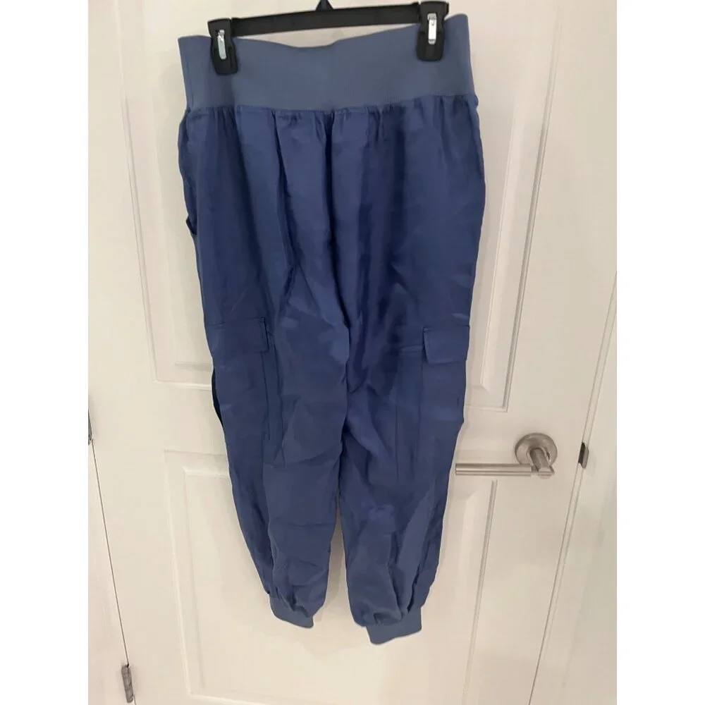 NWOT CINQ À SEPT Giles Cupro Crop Cargo Joggers Blue Thunderstorm Sz SMALL - Picture 9 of 12